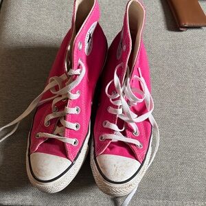 Pink converse